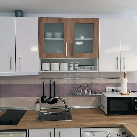 Comfortable Ground Floor Apartamento *