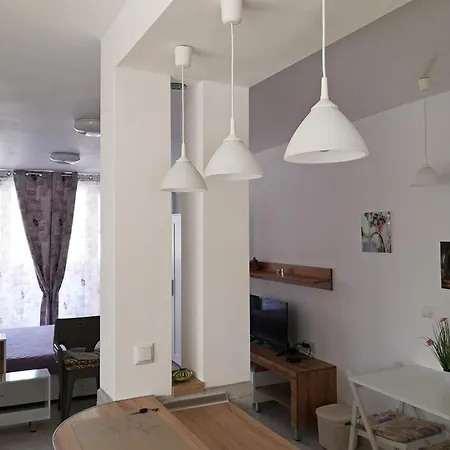 Comfortable Ground Floor Apartamento Primorsko