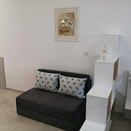 Comfortable Ground Floor *