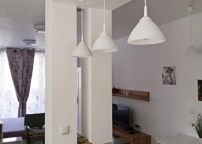 Comfortable Ground Floor Apartamento Primorsko